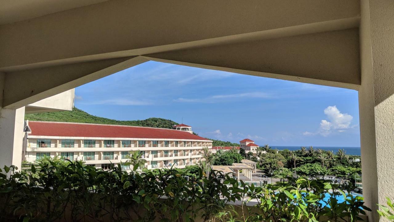 Howard Beach Resort Kenting Exterior foto View of the resort